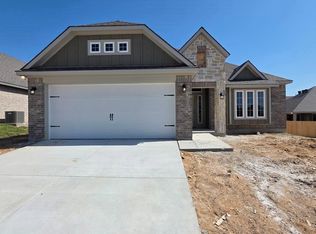 2055 Winepress Rd, Brenham, TX 77833