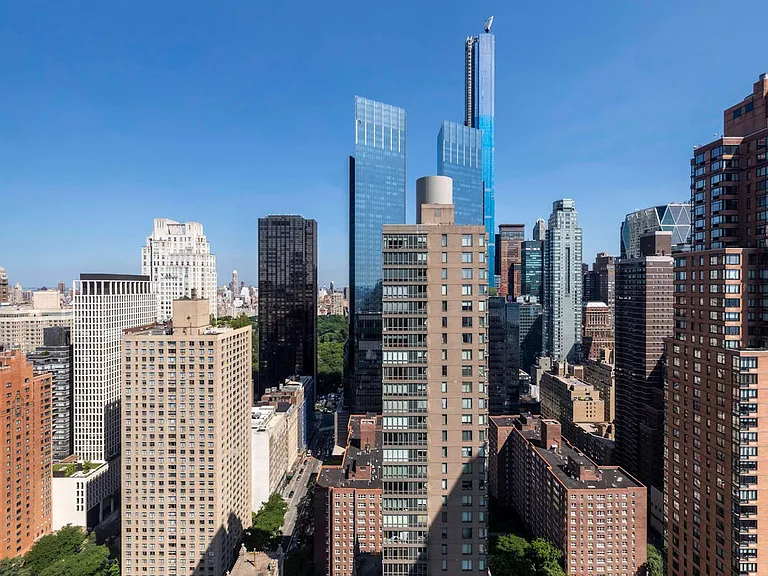 124 W 60th St #32C — Photo 10