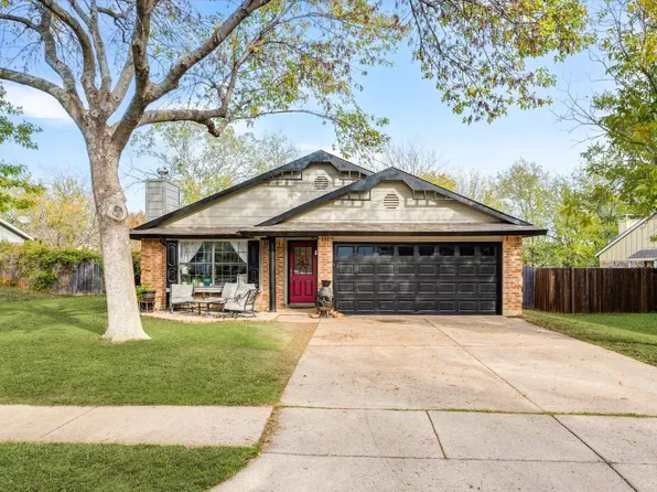 5808 Maurie Dr, Haltom City, TX 76148