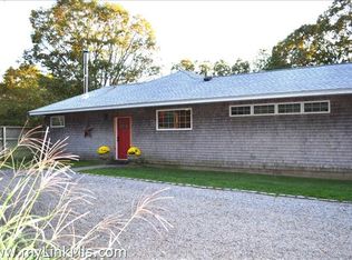 36 Oak Knoll Rd, West Tisbury, MA 02575