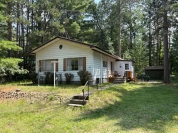 124 Headquarters Rd, Prudenville, MI 48651