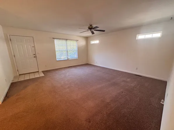 1005 / 1007 Prairie Avenue, Mattoon, 1005 Prairie Ave #1005, Mattoon, IL 61938