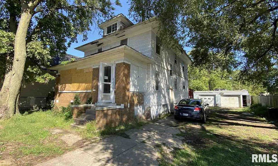 1st image of 1006 S Western Ave