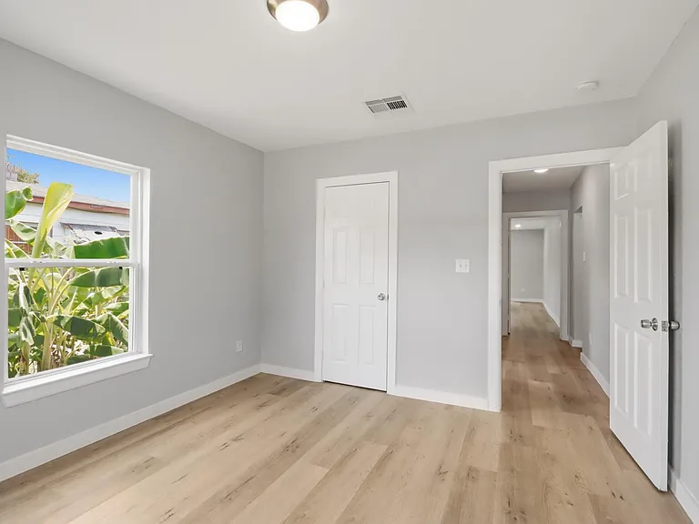 10430 Wiggins St — Photo 22