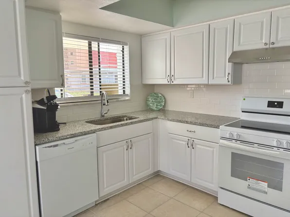 (undisclosed Address), Saint Petersburg, FL 33708