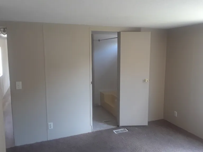 1505 Goodyear Ave #5 — Photo 13