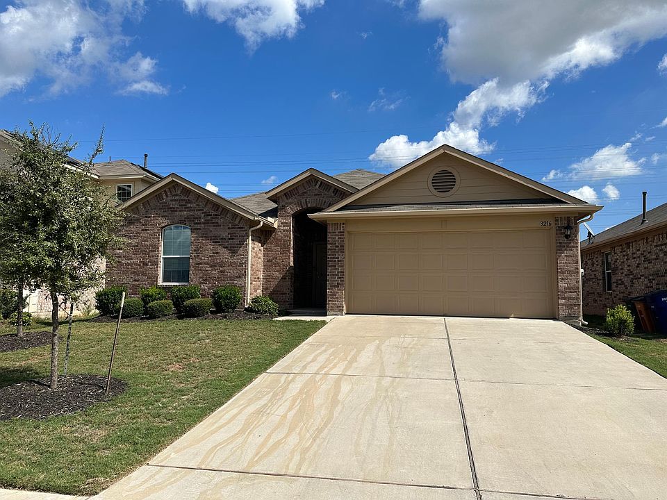 1st image of 3216 Blazeby Dr
