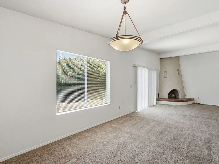 2920 N La Chiquita Ave — Photo 10