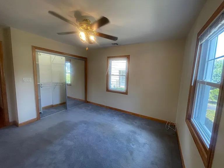 1760 Slocum St — Photo 7