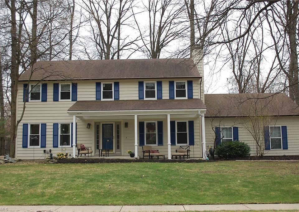 1st image of 32379 Orchard Park Dr
