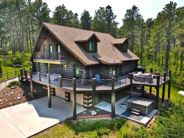 5020 Lazy Horse Ln, Spearfish, SD 57783