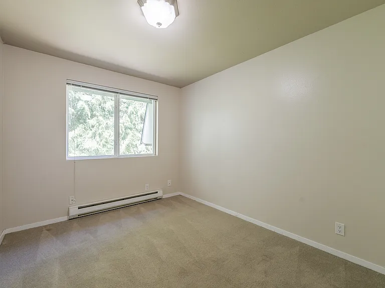 6107 NE 194th Pl #4 — Photo 22