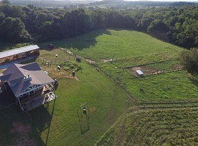 3rd image of 1567 Bob Mann Rd
