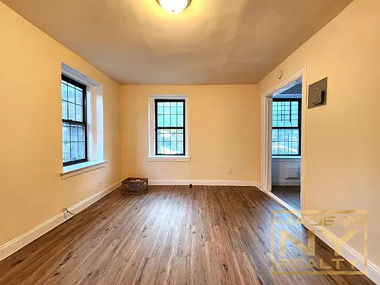 Rented by Made In NY Realty | media 8