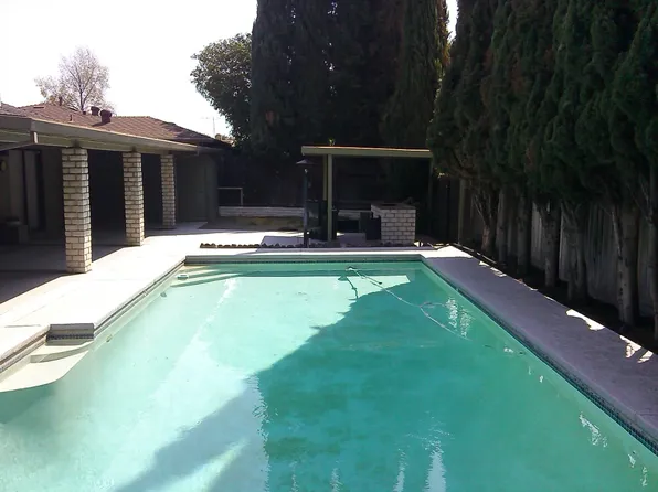 4972 Diablo Dr, Sacramento, CA 95842