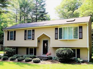 23 Tide Meadows Dr, Berkley, MA 02779