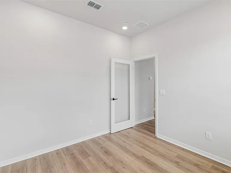 4357 Roush — Photo 12