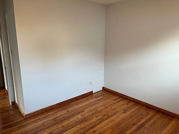 4th image of 737 May St Unit 2