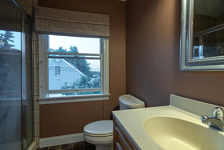 32 Eagle St — Photo 3