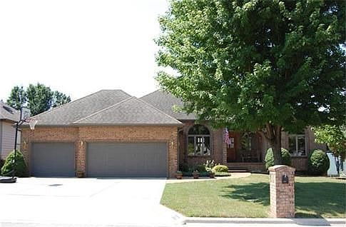 1st image of 2726 E Shady Glen Dr
