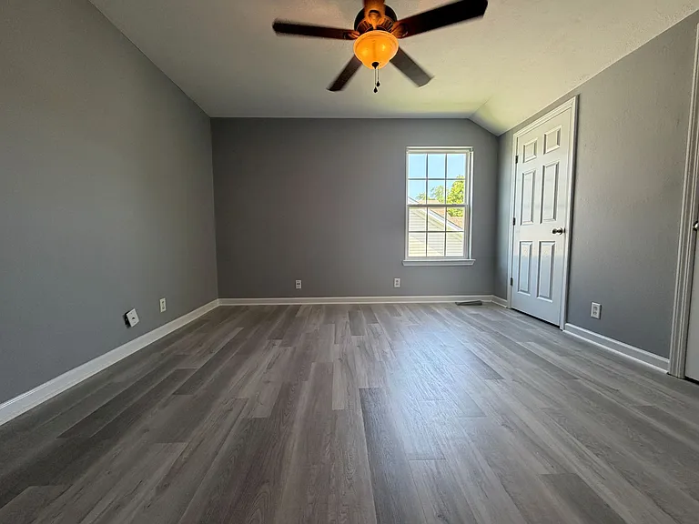 1025 Maricopa Dr — Photo 9