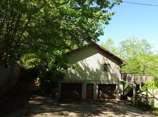 836 Brown Rd, Otto, NC 28763