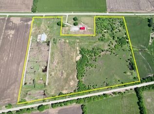 19525 112th Rd, Burden, KS 67019