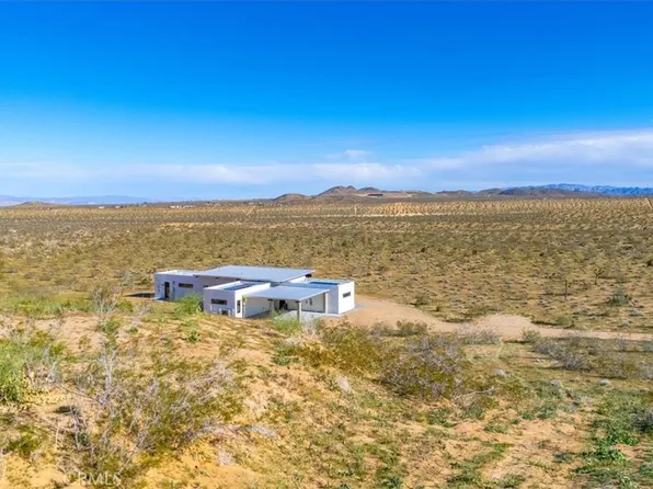 621 N Sage Ave, Yucca Valley, CA 92284