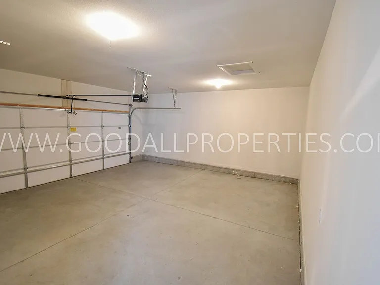 1100 NW Yorktown Dr — Photo 22