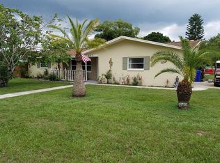 667 San Salvador Dr, Dunedin, FL 34698