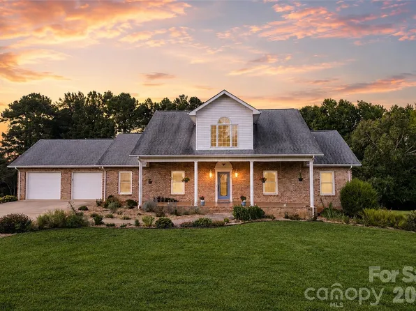 5725 Gunpowder Rd, Granite Falls, NC 28630