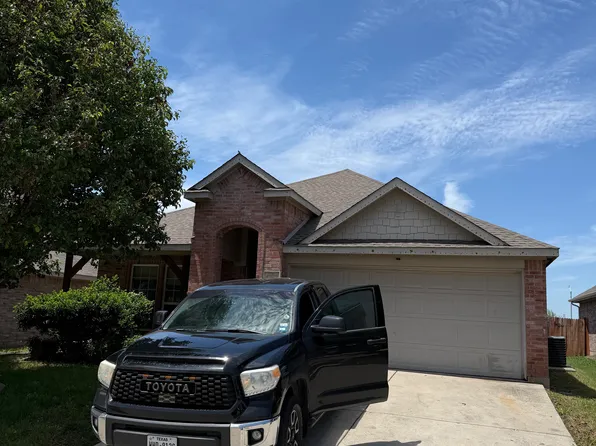 4737 Homelands Way, Fort Worth, TX 76135