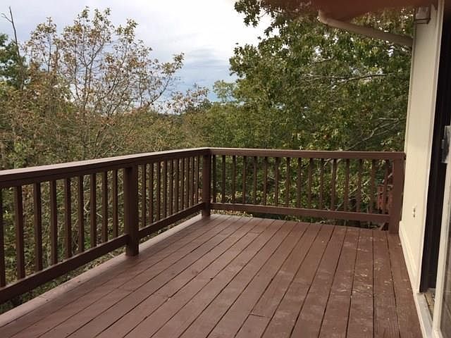 2nd image of 7 Davis Cir