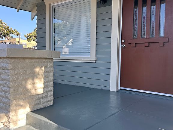 Front porch & front door entrance!