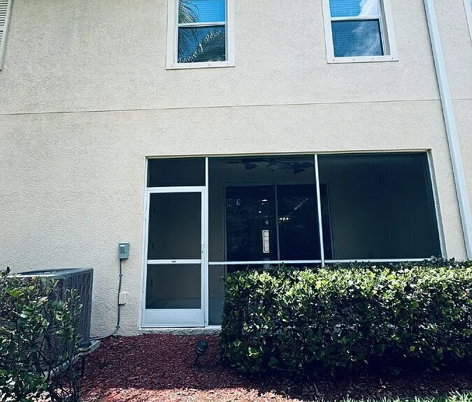 10258 Via Colomba Cir — Photo 37