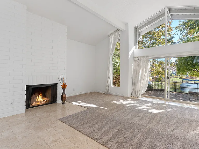 3830 Mainsail Cir — Photo 9