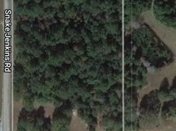 10400 Snake Jenkins Rd, Bogalusa, LA 70427