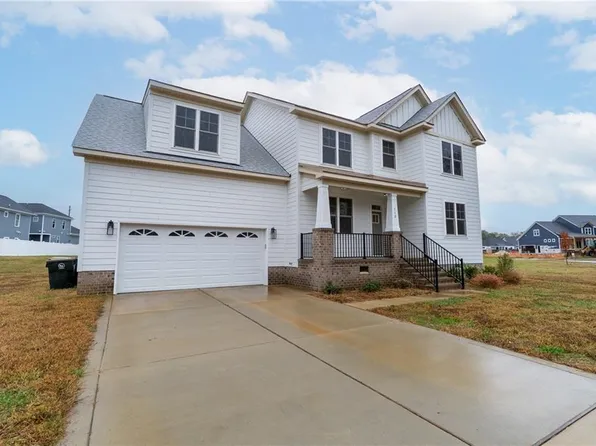113 Goffigans Trce, Yorktown, VA 23693