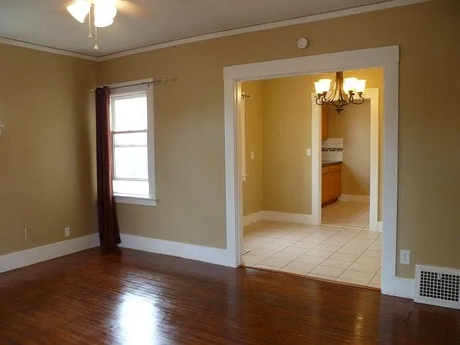 1014 Marin St — Photo 12
