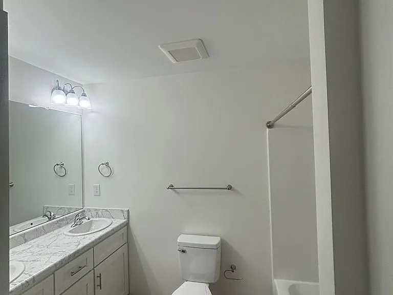 3943 Winchester Rd — Photo 12