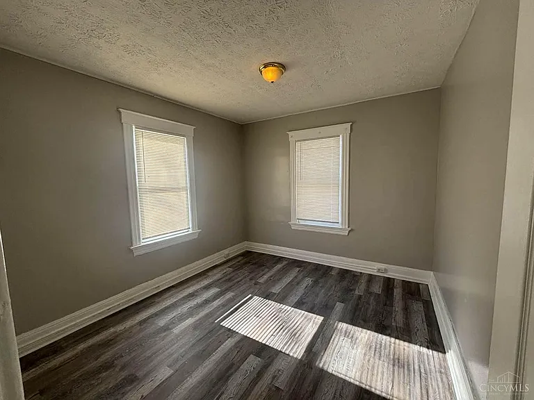 3671 Vine St #2 — Photo 4