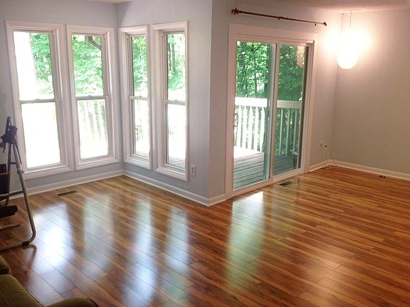 Living room/ Dining Room