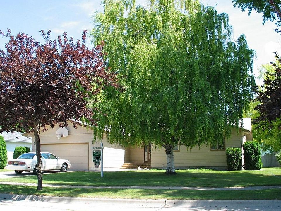 1st image of 3315 Cherry Lynn Dr