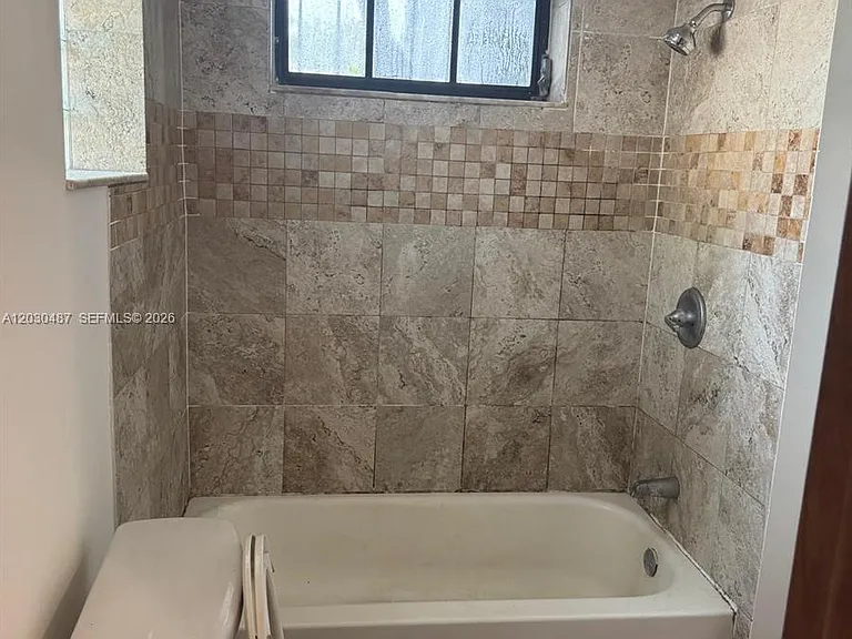 2107 Secoffee St #3 — Photo 14
