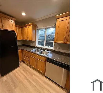 3 bed, 1102 sqft, $1,150 — Photo 3
