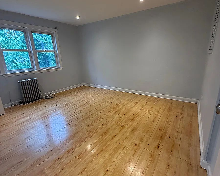 1st image of 632 Cora Pl #2F