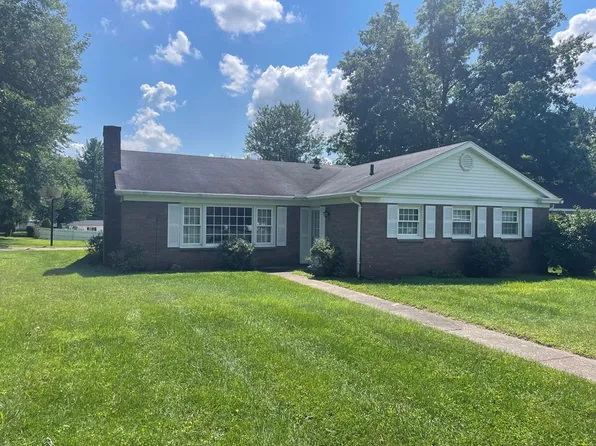 71 Northgate Dr, New Martinsville, WV 26155