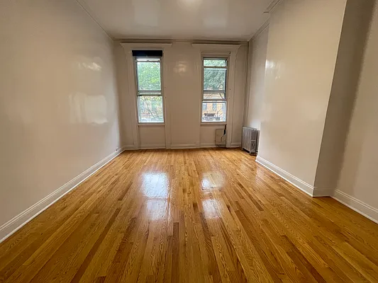 Rented by Compass | media 4