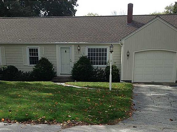 4th image of 4 Wedgewood Dr