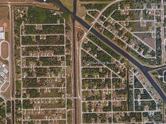 4th image of 2702 Sunshine Blvd